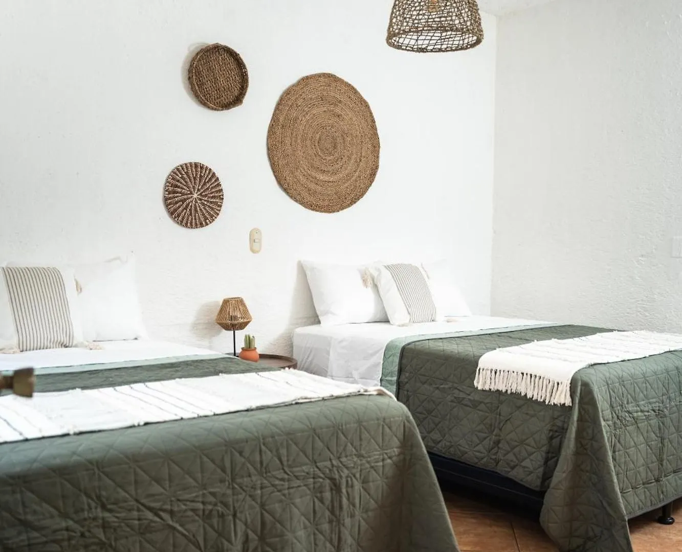 Central Hostel Pondicherry Antigua